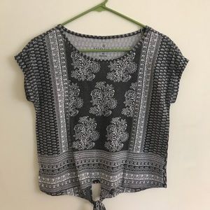 Grey and white patterned shirt